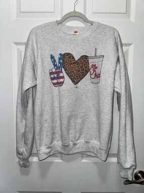Peace Love Chick Filet Heather Gray Crewneck Sweatshirt Size Medium
